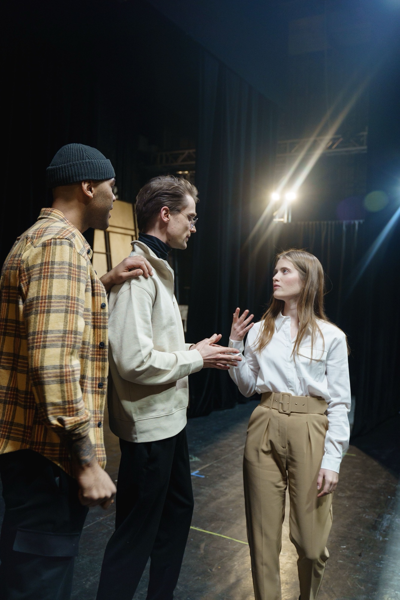 Job scarcity in Hollywood and Broadway